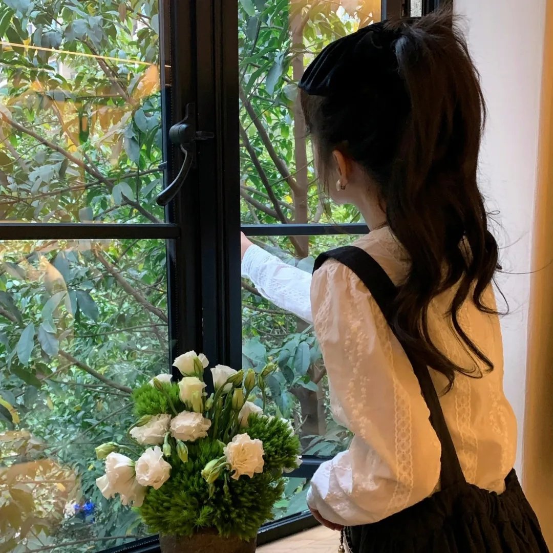 小镇幽浮